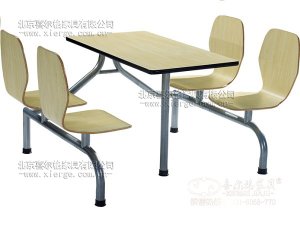 連體桌椅_517
