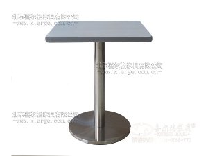 快餐桌_2020
